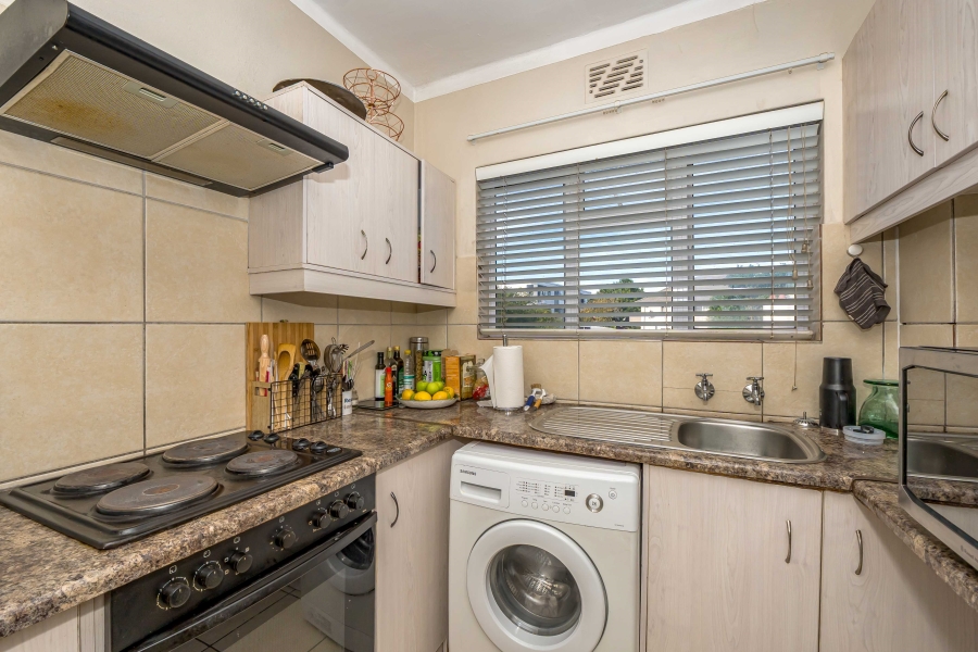 To Let 2 Bedroom Property for Rent in Rosebank Western Cape